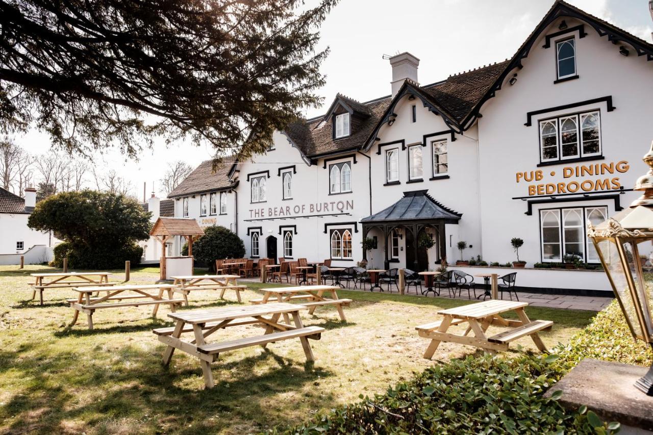 Hotel Bear Of Burton Christchurch  Esterno foto