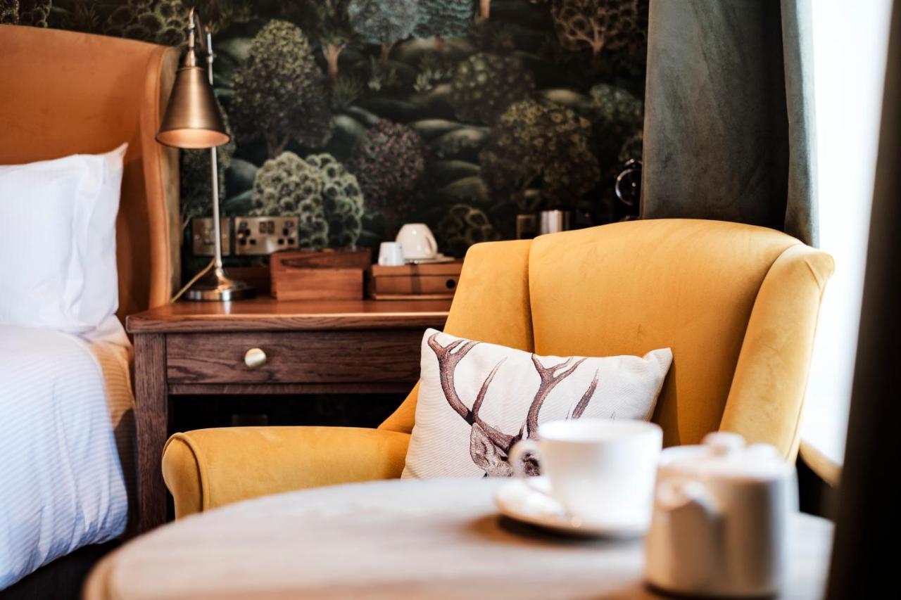 Hotel Bear Of Burton Christchurch  Esterno foto