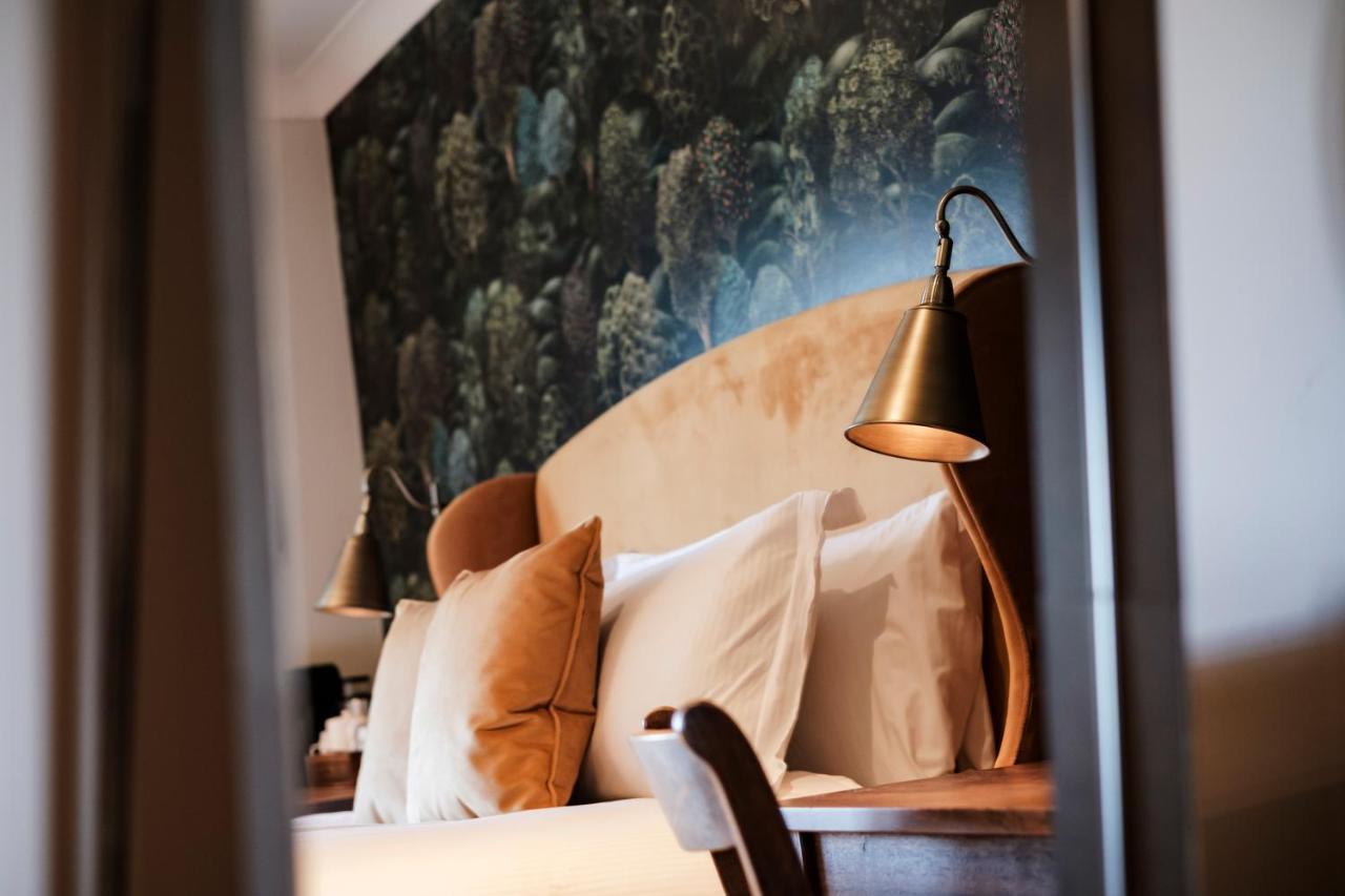 Hotel Bear Of Burton Christchurch  Esterno foto