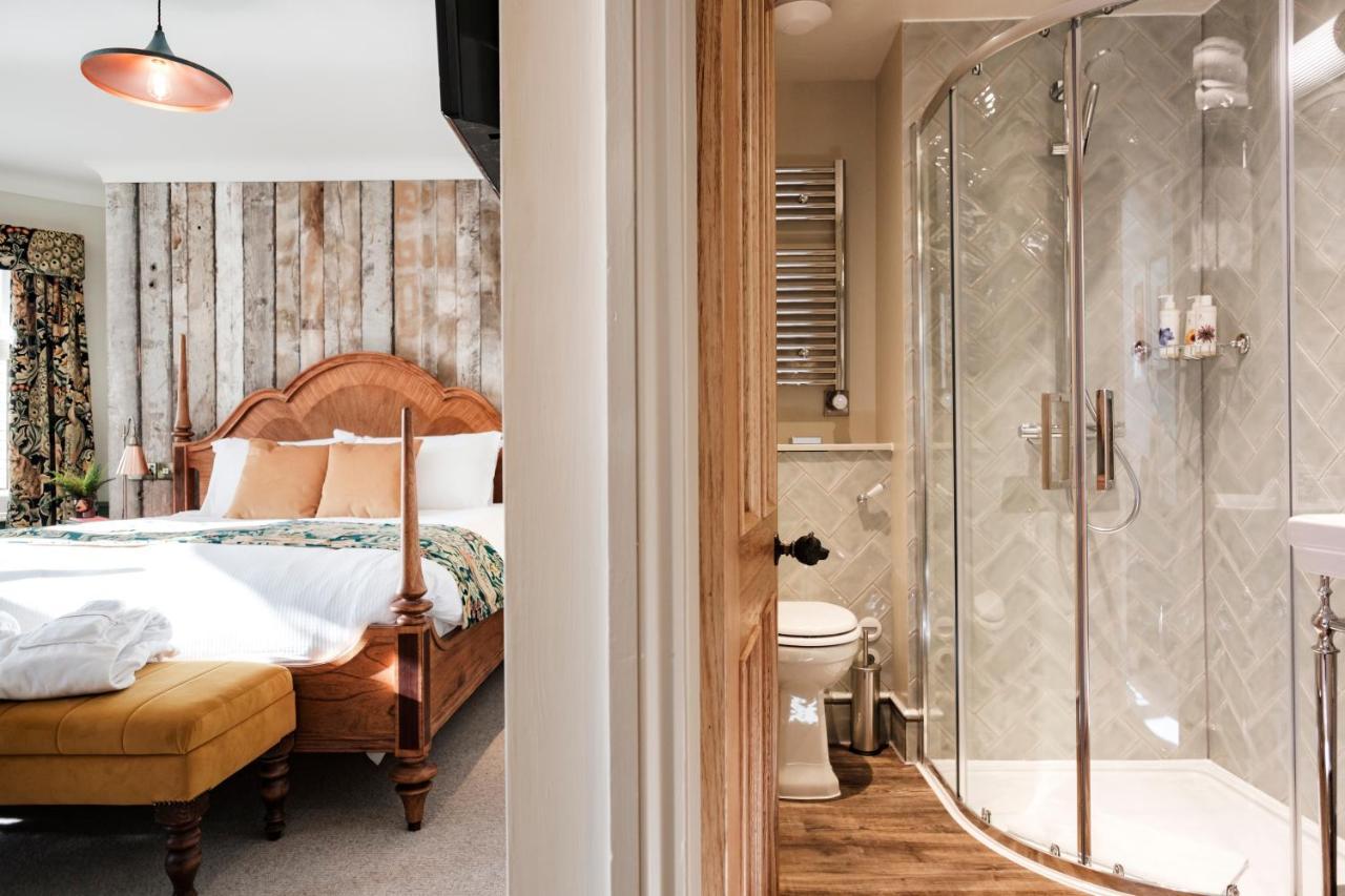 Hotel Bear Of Burton Christchurch  Esterno foto